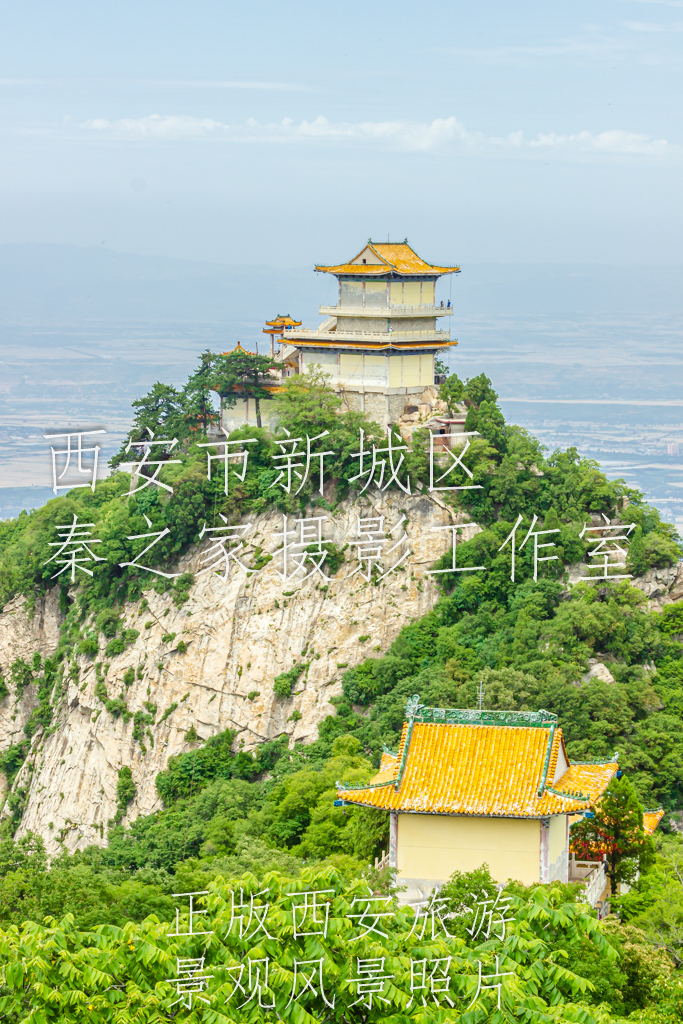 夏天的中国陕西省西安市秦岭北麓山脉终南山南五台风景